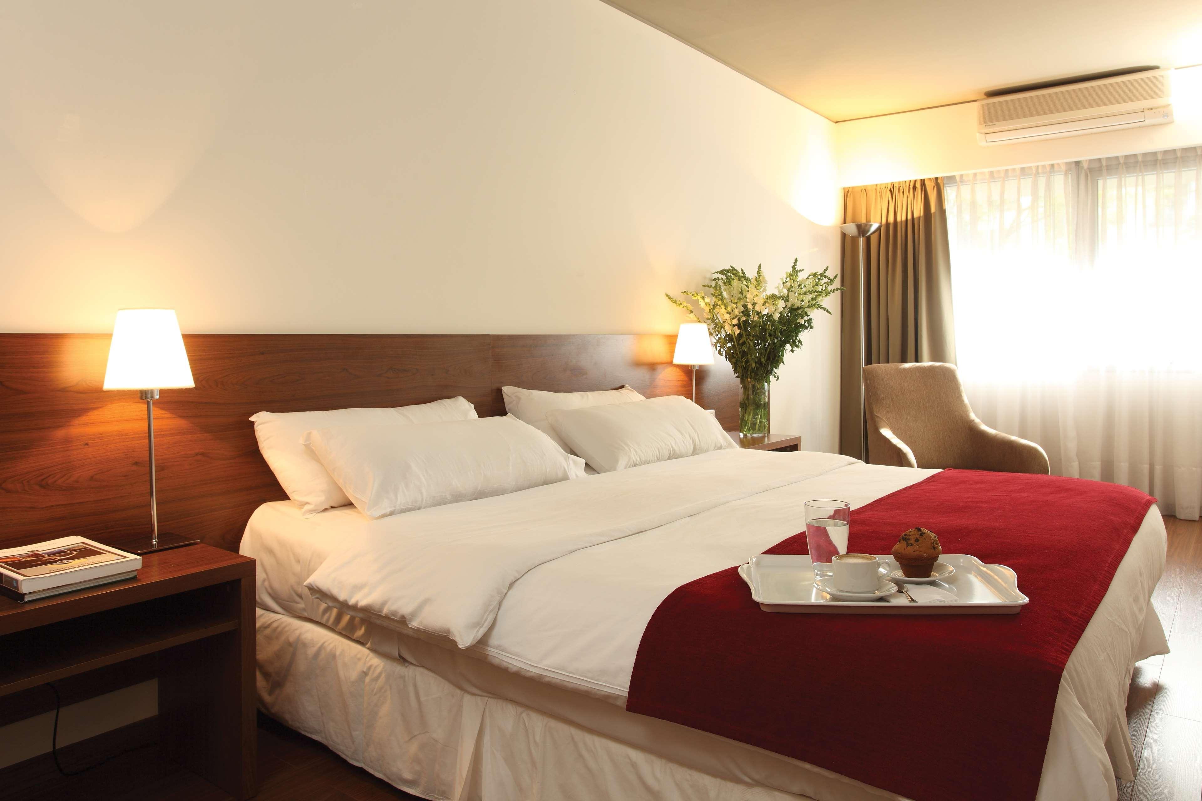 Hotel Dazzler By Wyndham Buenos Aires Maipu Extérieur photo