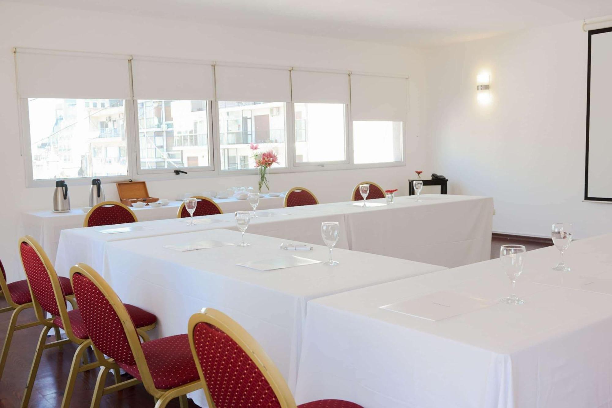 Hotel Dazzler By Wyndham Buenos Aires Maipu Extérieur photo