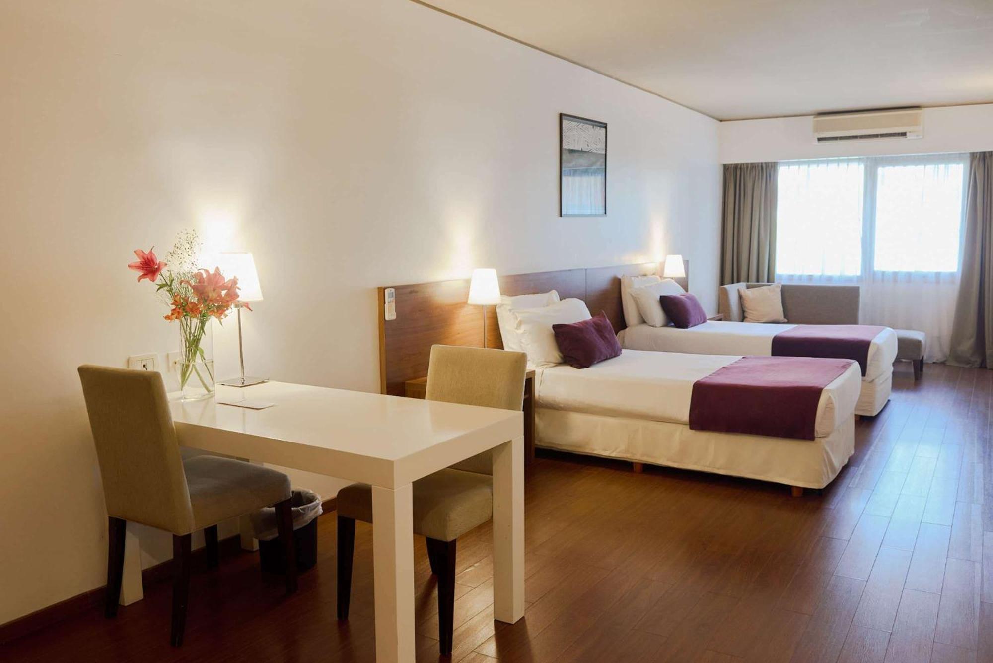 Hotel Dazzler By Wyndham Buenos Aires Maipu Extérieur photo