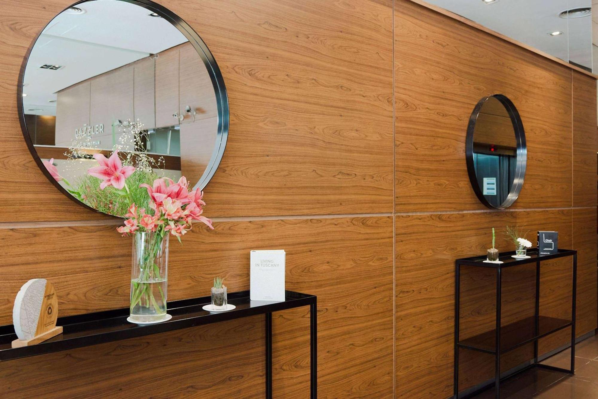 Hotel Dazzler By Wyndham Buenos Aires Maipu Extérieur photo