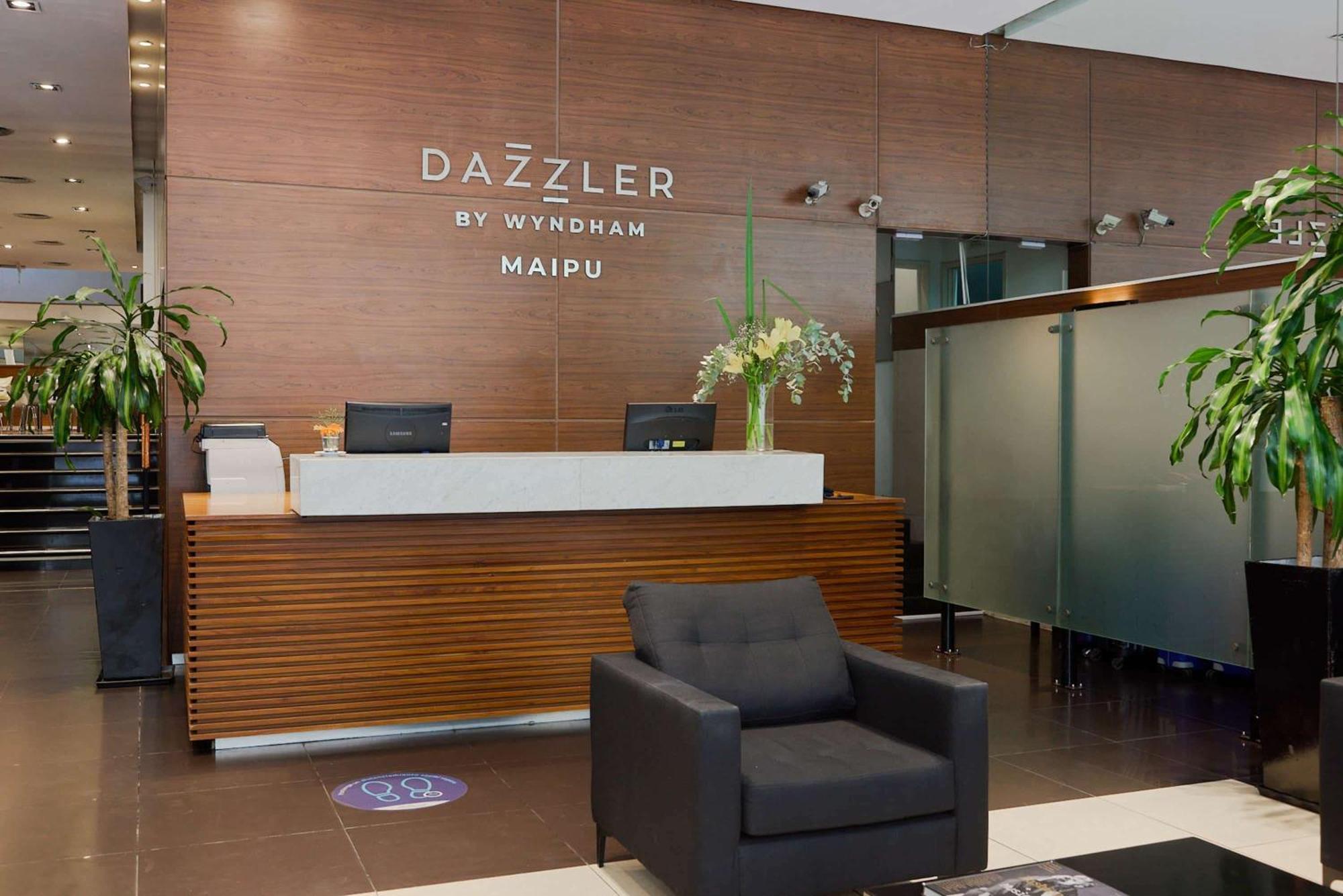 Hotel Dazzler By Wyndham Buenos Aires Maipu Extérieur photo